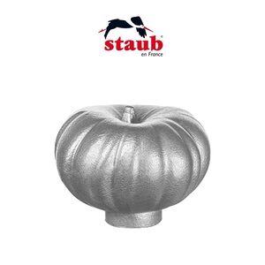 💛NIB💛Staub pumpkin lid knob